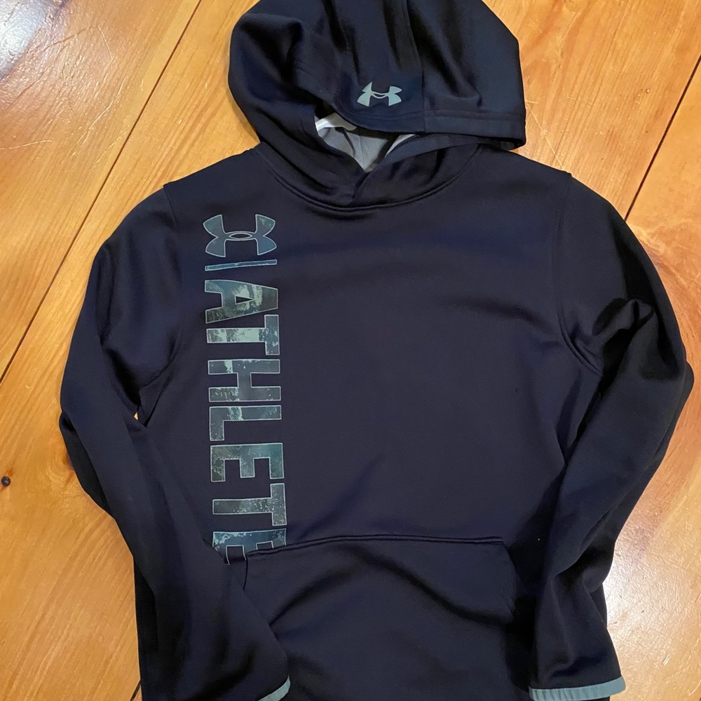Boys Under Armour hoodie Youth Medium